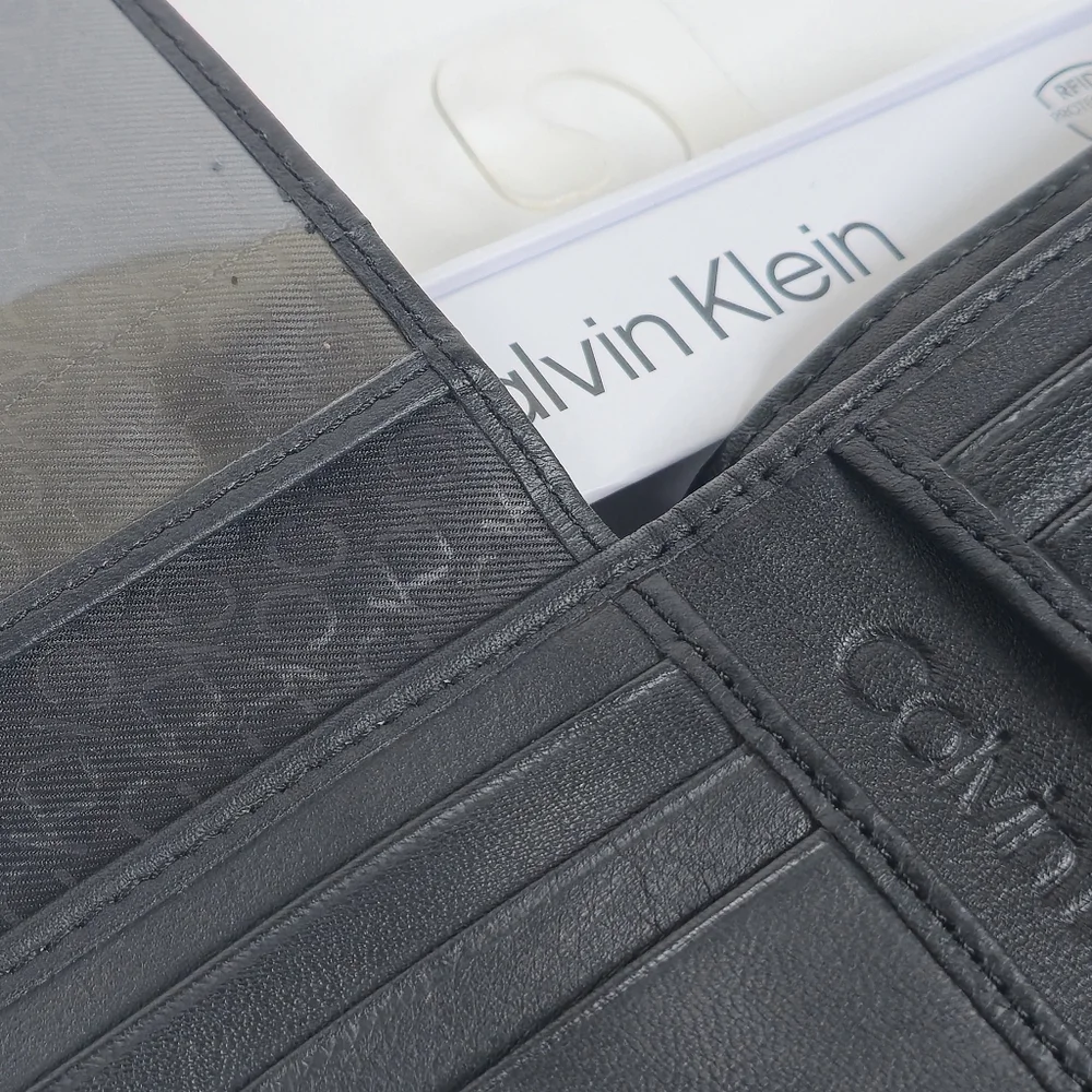 Black‎ Calvin Klein Leather Wallet With RFID Protection